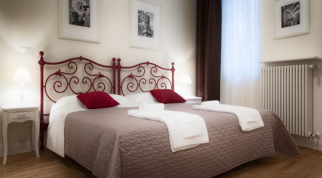 Palazzo Ceru Bed And Breakfast Verona Habitación foto